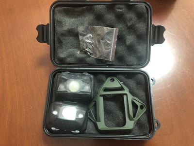 傘降訓練引導照明燈